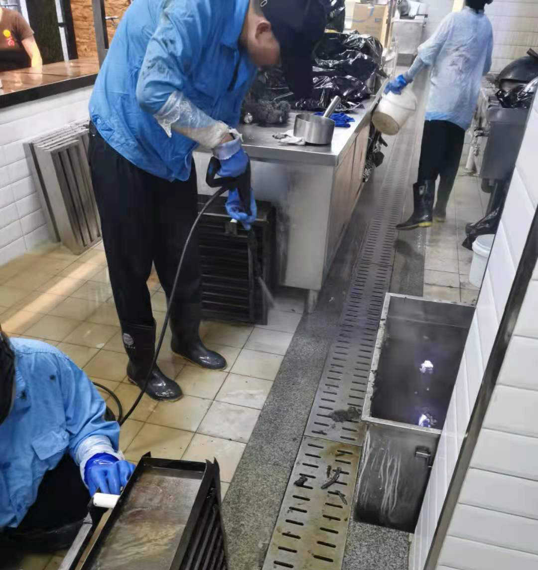 上海风机维修,上海净化器清洗,上海油烟机清洗,上海油烟管道清洗-清洗家用油烟机的3种方法